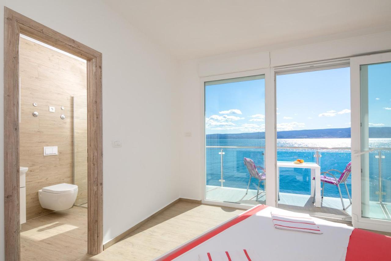 Apartament Absolute Beach Holidays Dugi Rat Zewnętrze zdjęcie