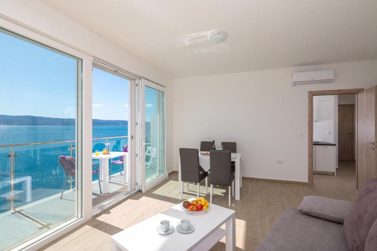 Apartament Absolute Beach Holidays Dugi Rat Zewnętrze zdjęcie